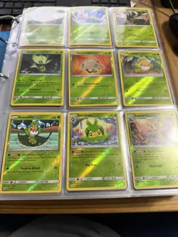 Pokemon Binder Lots Of Holos Great Condition - Image 2