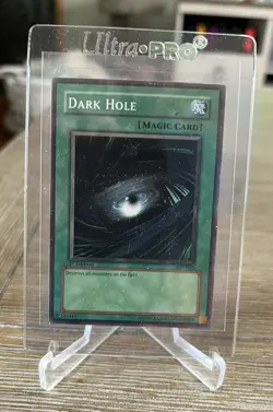 Dark Hole - 1 SDY-022 - Common - 1st Edition NM-Mint Yu-Gi-Oh! - Image 1