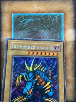 Yugioh Tri-Horned Dragon LOB-000 Secret Rare 1st Ed GLOSSY PRINT DAMAGED - Image 4