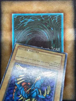 Yugioh Tri-Horned Dragon LOB-000 Secret Rare 1st Ed GLOSSY PRINT DAMAGED - Image 5
