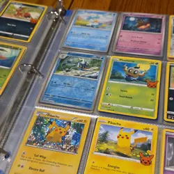 Pokemon TCG Binder Lot Sword & Shield Scarlet Violet Pikachu Mewtwo Squirtle - Image 3