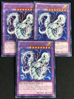 YUGIOH CYBER TWIN DRAGON SDCR-EN037 ULTRA X3 NM - Image 1