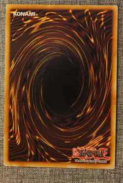 Yu-Gi-Oh! Dark Magician TN23-EN001 Quarter Century Rare - Image 2