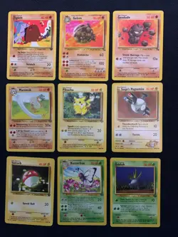 54 VINTAGE POKEMON CARDS LOT - BASE SET, ROCKET, FOSSIL, JUNGLE, - LP-MP - Image 4