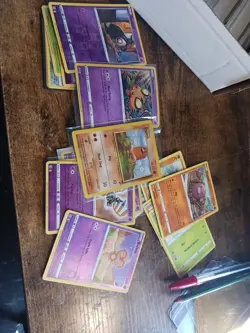 Lot Of Approx 400 Vintage POKEMON TRADING Cards. Tcg - Image 2