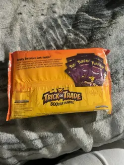Pokemon 2022 Trick or Treat Trade BOOster Bundle 40 Packs Halloween Cards NEW 820650850783 - Image 2