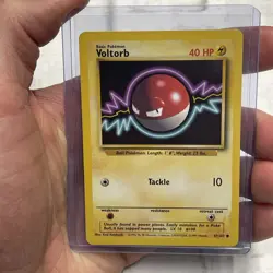 Pokemon TCG Voltorb Base Set 67/102 Regular Unlimited Common Card Vintage Vtg NM - Image 1