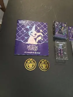 Pokemon Paldean Fates Dice Dividers 65 Sleeves Player's Guide & 2 Pikachu Coin - Image 2