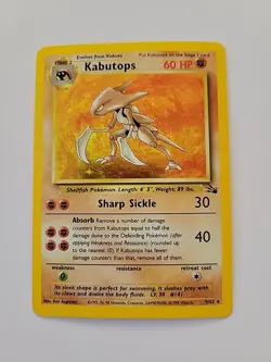 Pokemon TCG Kabutops Holo Rare Fossil No. 9/62 - Image 1