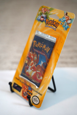 Pokemon 1999 WOTC Base Set Unlimited Booster Blister Pack Charizard Vintage - Image 3