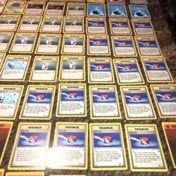 Vintage Bulk Base Cards Pokemon Card Pokemon 136 Cards Near Mint - Image 4