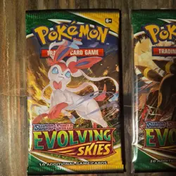 Nintendo Pokemon TCG Sword & Shield Evolving Skies Booster Pack set of 2 - Image 3