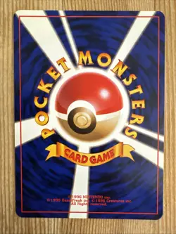 Rocket's Moltres Holo No.146 Gym Heroes Vintage Japanese Pokemon Card NM - Image 2