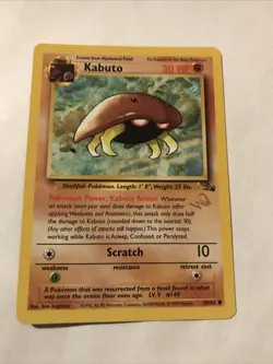 Kabuto Gold W Stamp Stamped Pokemon Card - WOTC Promo - Fossil - 50/62 - NM - Image 1