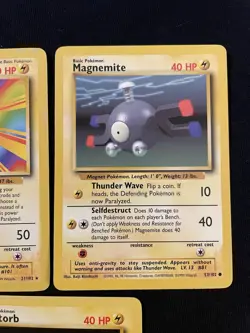 Pokemon TCG Unlimited Base Set 5 Card Lightning Energy LP NM No Holos - Image 4
