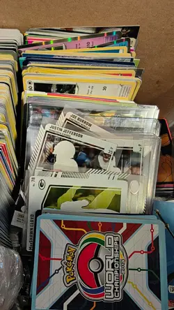10LB Lot of Assorted Pokemon Trading Cards - Image 3