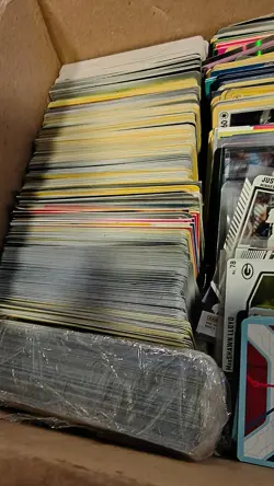 10LB Lot of Assorted Pokemon Trading Cards - Image 4