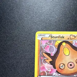 Stunfisk RC12/RC25-Legendary Treasures Radiant Collection 2013 Pokemon - Image 3