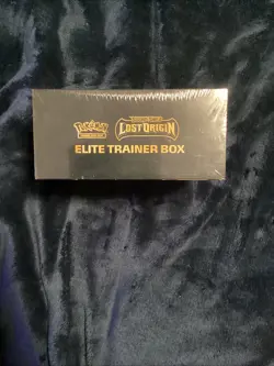 Pokemon TCG: Sword & Shield Lost Origin Elite Trainer Box 820650850714 - Image 5