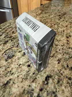 Magic The Gathering Final Fantasy Collector Booster Box *Sealed* NEW - Image 3