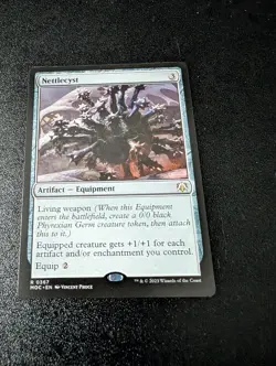 R - Nettlecyst: Commander: MOM Magic The Gathering Light Play LP - Image 1