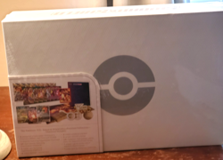 Pokemon TCG Sword and Shield Charizard Ultra Premium Collection UPC New & Sealed - Image 2