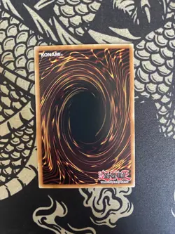Blue-Eyes White Dragon - BLMM-EN001 - Secret Rare - 1st Ed NM | Yugioh - Image 2