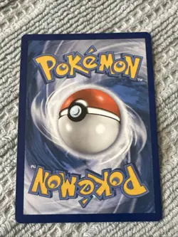 Pokemon TCG Mew 011/025 Celebrations Holo Rare - Image 2