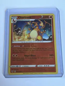 Charizard 25 / 185 Pokemon Vivid Voltage 2020 Near Mint Reverse Holo Rare - Image 1