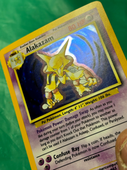 Alakazam 1/102 Pokemon Base Set Holo Rare TCG NM Card - Image 3