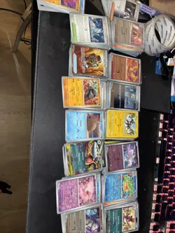 Pokemon- TCG Trading Cards Lot 1300 - Image 1