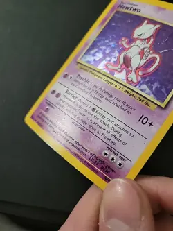 DMG Mewtwo 10/102 Pokemon TCG 1999 Base Set Holo - Image 3