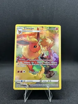 Pokemon Eevee Evolutions Trainer Gallery Lot (4)-Eevee Flareon Vaporeon Jolteon - Image 2