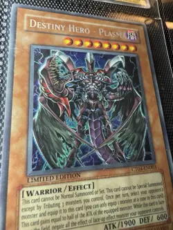 Destiny Hero - Plasma - CT04-EN003 - Secret Rare - Limited Edition LP Yugioh TCG - Image 2