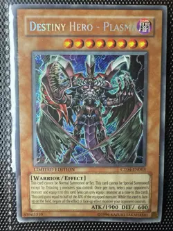 Destiny Hero - Plasma - CT04-EN003 - Secret Rare - Limited Edition LP Yugioh TCG - Image 4