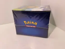 Pokemon GO Premier Deck Holder Collection Box (Dragonite VSTAR) - Image 3