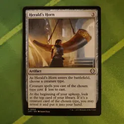 Herald's Horn Commander: Lost Caverns of Ixalan MTG NM - Image 1