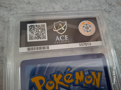 Pokemon Charizard GX SM211 Hidden Fates Black Star Promo - Ace Graded 9 - Image 4