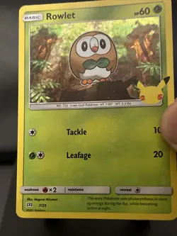 Pokemon Card Rowlet 7/25 Holo McDonalds 25th Anniversary 2021 Promo ERROR - Image 3