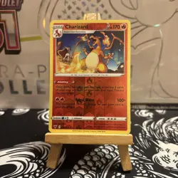 Pokemon Charizard 025/185 Vivid Voltage - Image 1