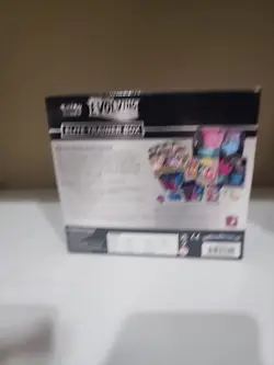 Pokemon TCG Sword and Shield Evolving Skies Elite Trainer Box ETB Sealed - Image 3