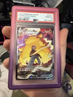 Pokemon TCG Pikachu VMAX TG17/TG30 Lost origin Psa 10 - Image 2