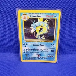 Gyarados 6/102 Base Set Holographic Rare Pokemon Card & 2x Magikarp 35/102 TCG - Image 3