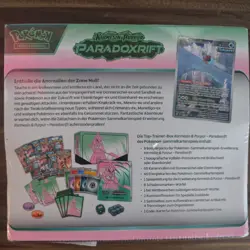 Pokemon Karmesine & Purple Paradoxrift Top Trainer Box Iron Warrior - GERMAN - Image 2