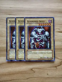Yu-Gi-Oh - Summoned Skull 3X - RP01-EN024 - Super Rare - Image 1