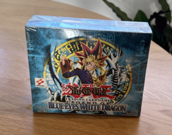 Legend of Blue Eyes Booster Box 2002 Yu-Gi-Oh Brand New Sealed Unopened English - Image 4