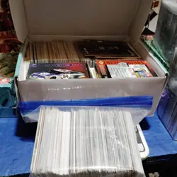 Unsearched Card Collection Over 4 Lbs Of Cards. App. 1000 Count Variety UU - Image 2