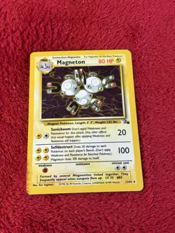 Magneton 11/62 Fossil Holo Wotc Pokemon Card Played - Image 1