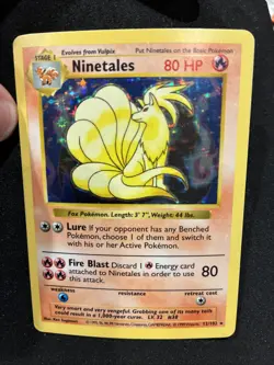 Ninetales Shadowless Holo Base Set 12/102 Pokemon Card - Image 1