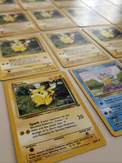 Vintage Pokemon Pikachu & Squirtle Lot Base Set Jungle 1999 Near Mint (30 Cards) - Image 2